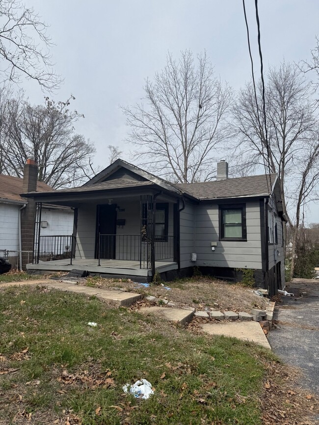 Building Photo - 7205 Calvin Ave