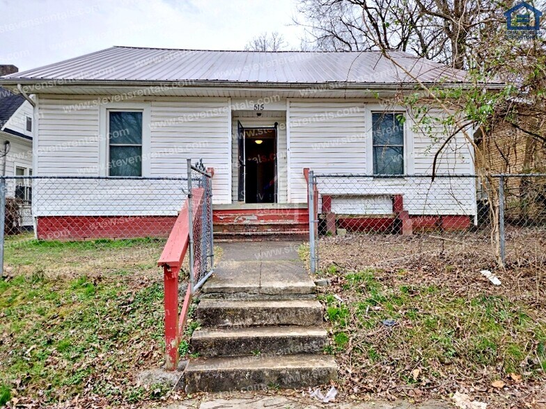 Primary Photo - 515 Ben Hur Ave