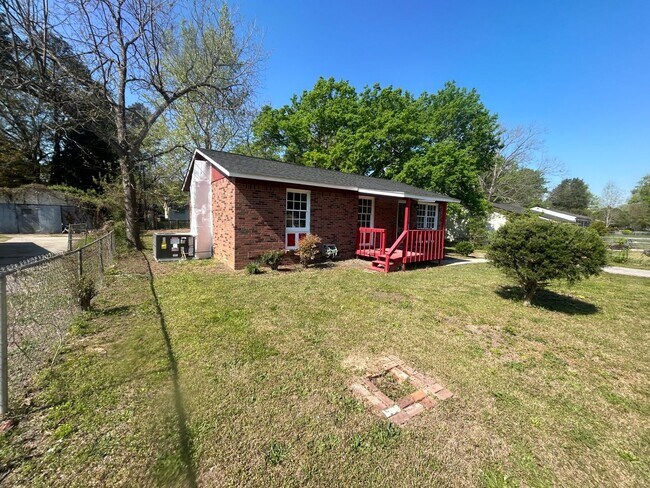 Building Photo - 4539 Bluff Rd