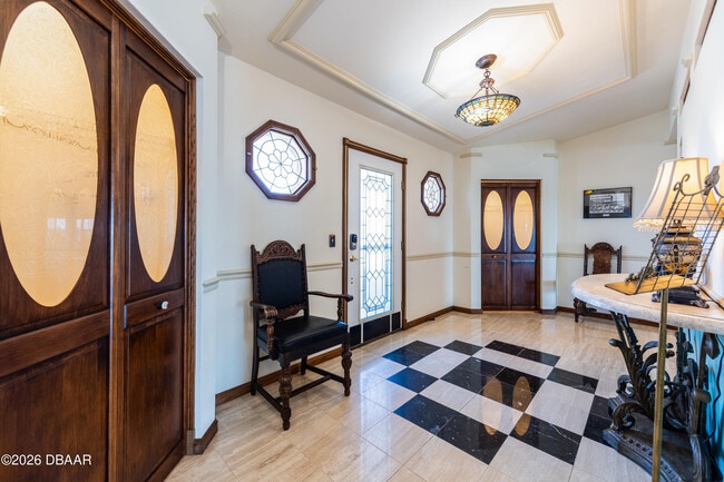 Building Photo - 3602 S Peninsula Dr