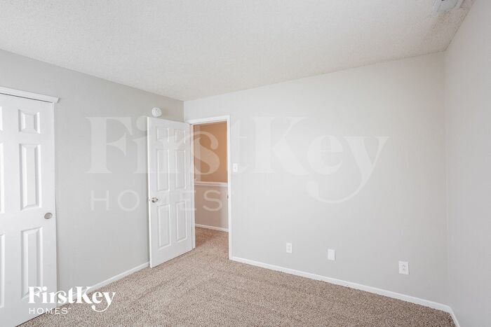 Building Photo - 14735 Fawn Hollow Ln