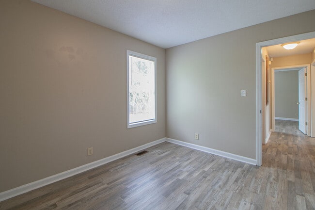 Building Photo - 1629 Hannibal Dr