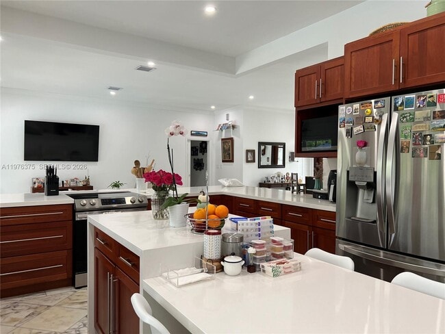 Building Photo - 4934 NW 94th Doral Pl