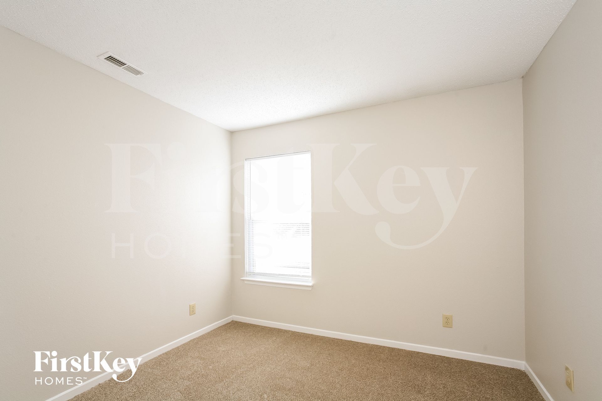 Building Photo - 2435 Redland Ln