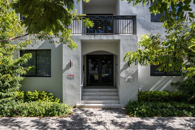 Entrance - The Shenandoah