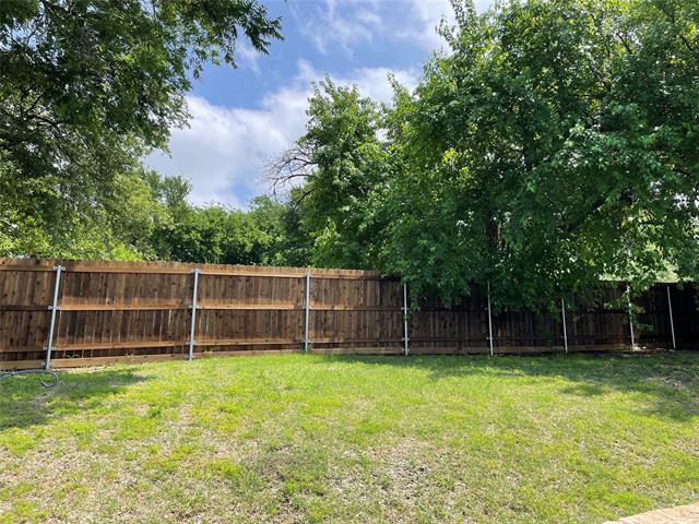 Building Photo - 2750 Fern Valley Ln