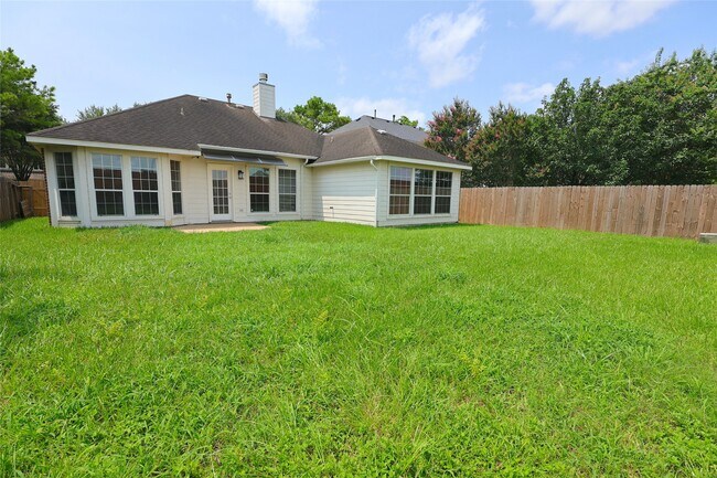 Building Photo - 6343 Big Oak Canyon Dr