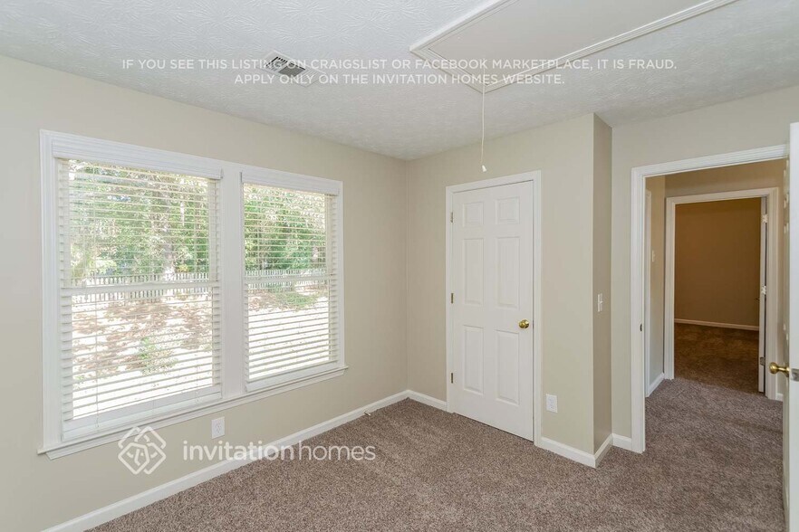 Building Photo - 3025 Dunlin Lake Way