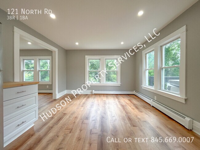 Building Photo - 121 North Rd