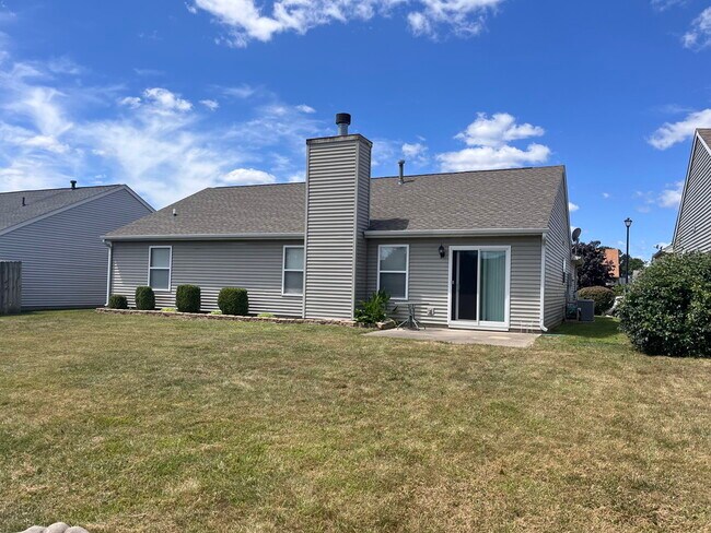 Building Photo - 237 N Wilmington Ln