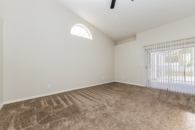 Building Photo - 19515 Lake Osceola Ln