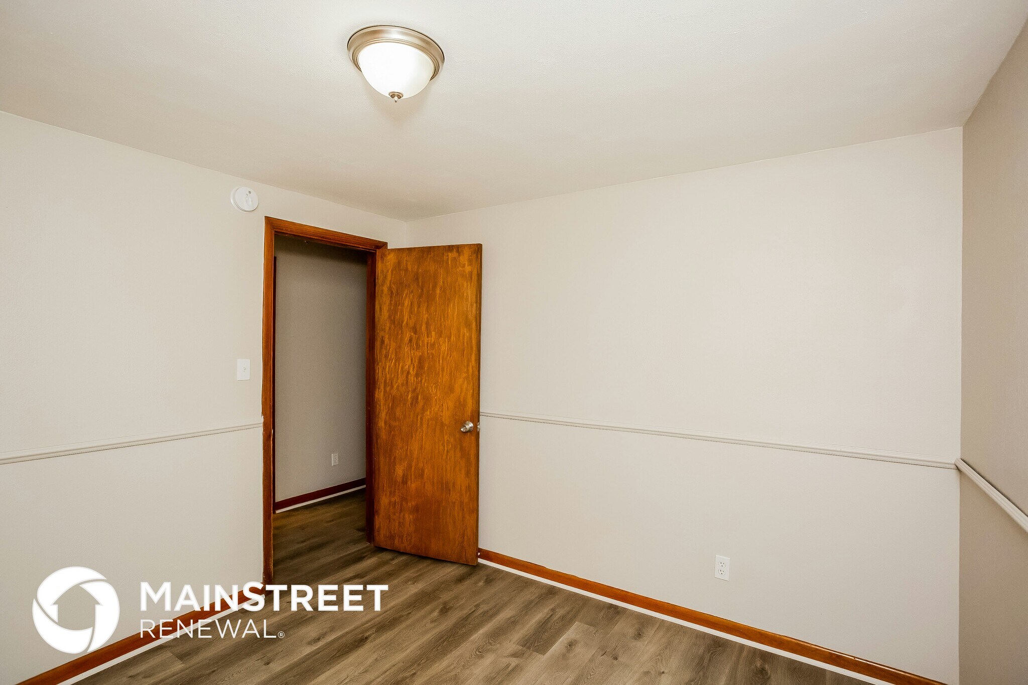 Building Photo - 3325 Loral Dr