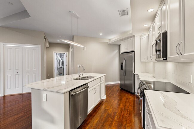 Building Photo - $1200 off a 12 month lease