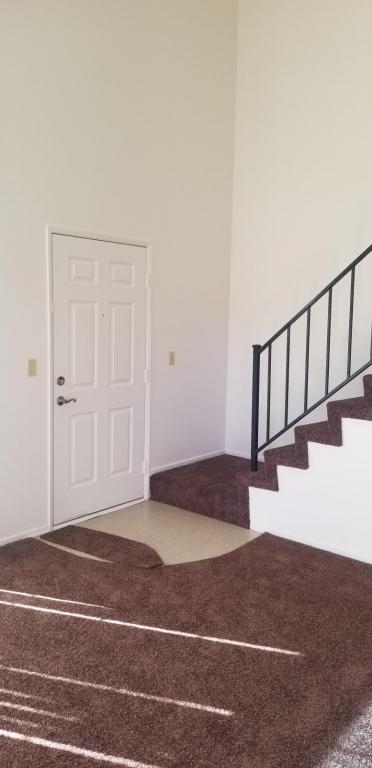 Building Photo - 1647 Orchid Ln