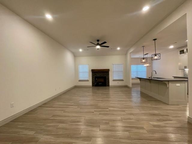 Building Photo - 1024 Laux Ln