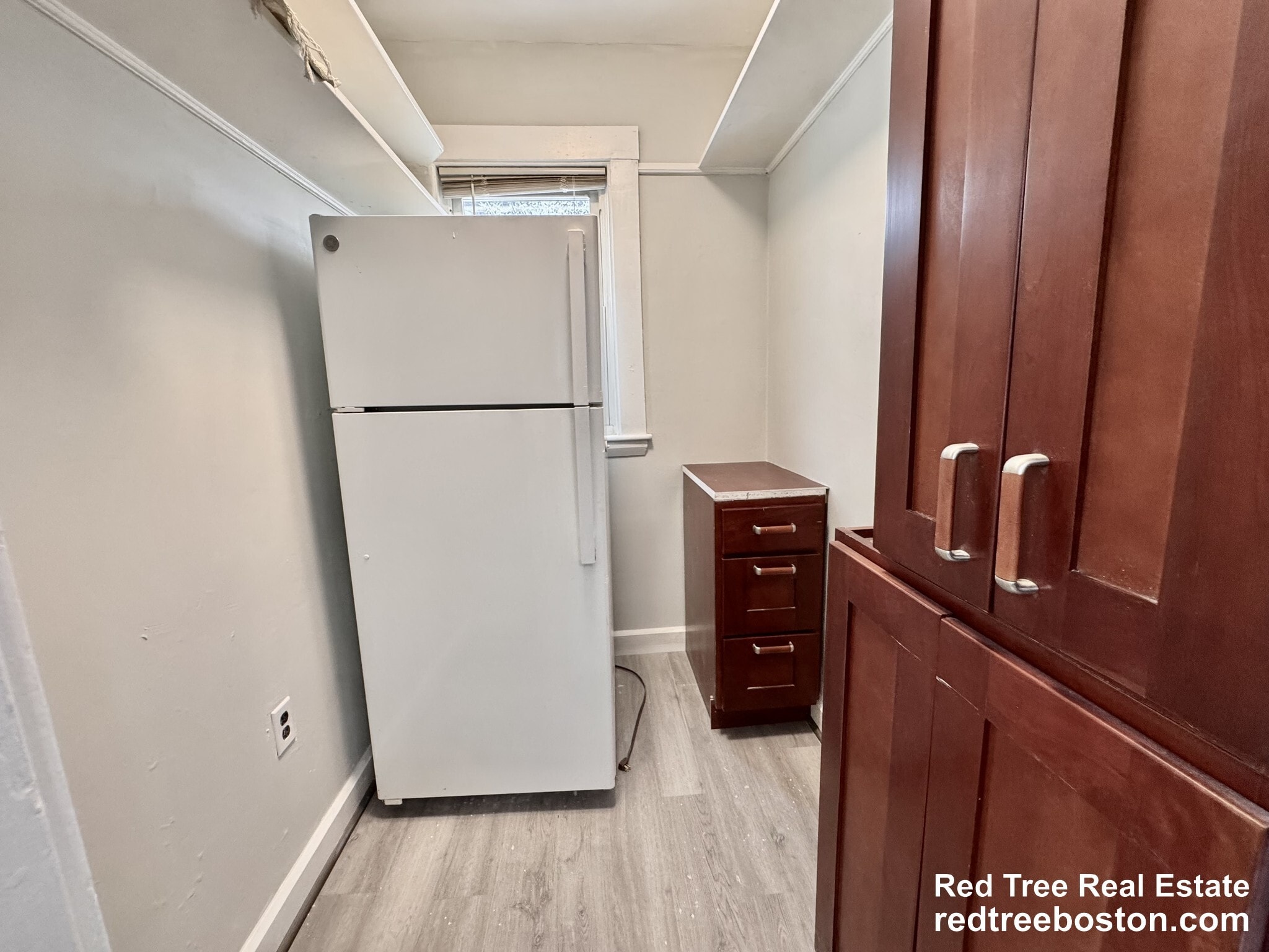 Building Photo - 129 Redlands Rd