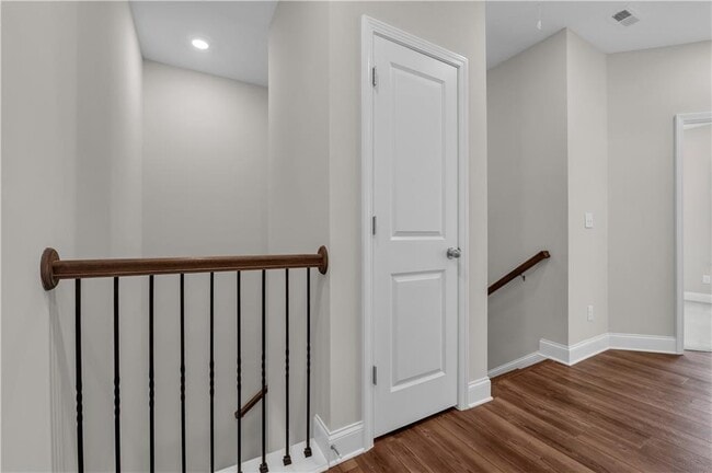 Building Photo - 3876 Via Cima Ln