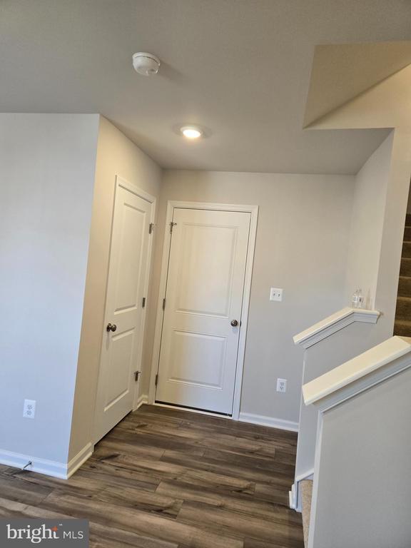 Building Photo - 1328 Red Clover Ln