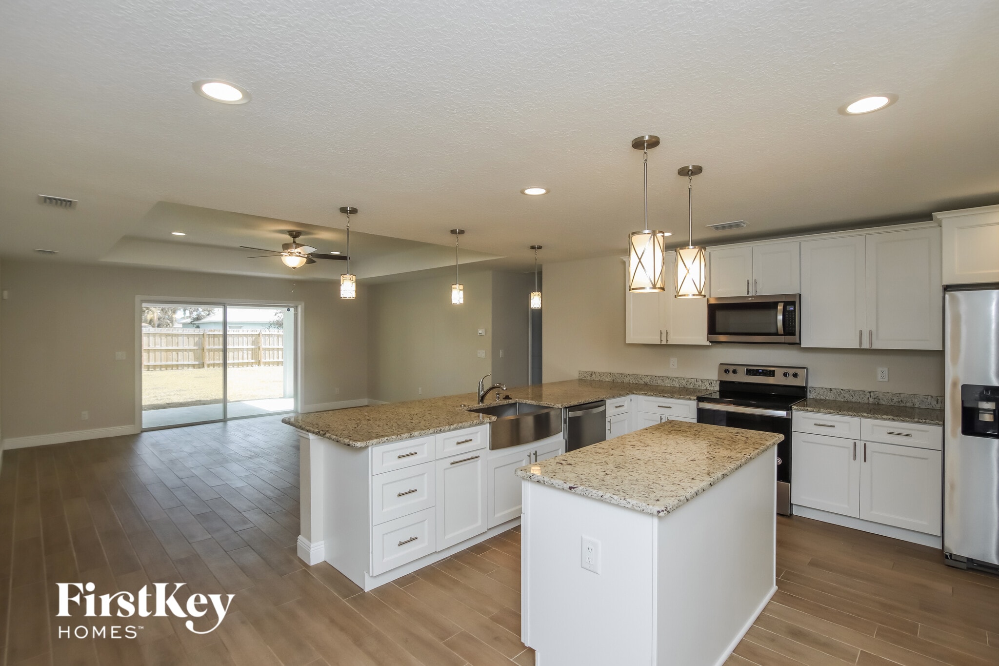 Building Photo - 249 Bordeaux Ave NE