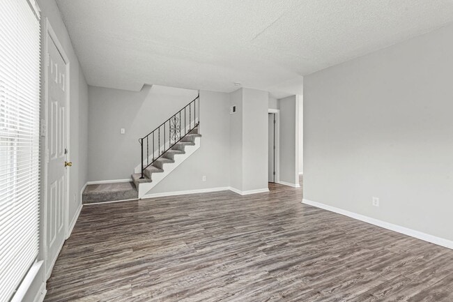 Building Photo - Summer Special! Updated 3BR Townhome with Basement + $250 Off First Month’s Rent