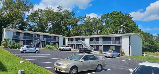 Building Photo - Camellia Cottages