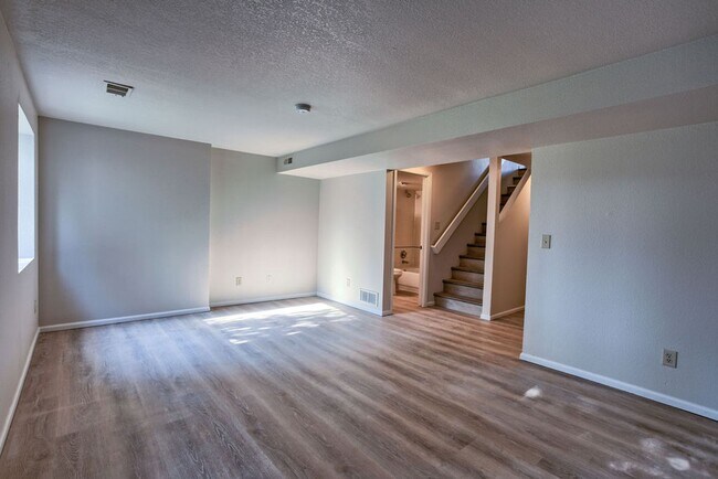 Building Photo - 3025 W Stuart St