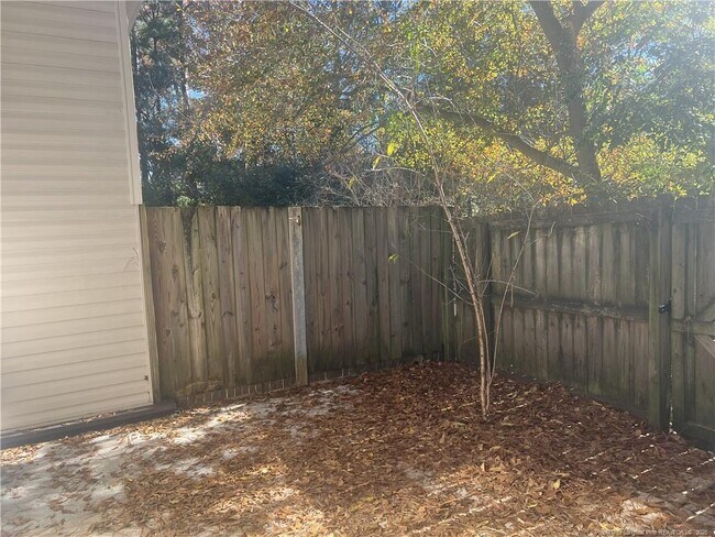 Building Photo - 595 Winding Creek Rd