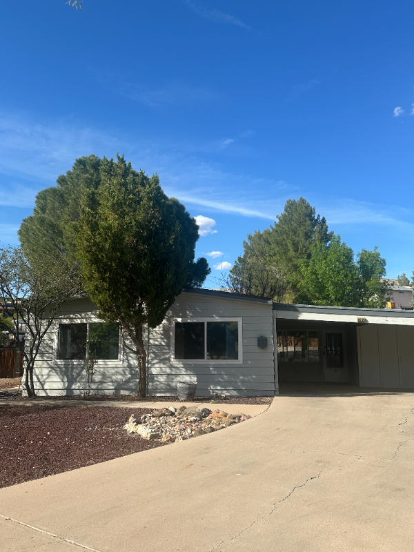 Building Photo - 685 Ocotillo Cir