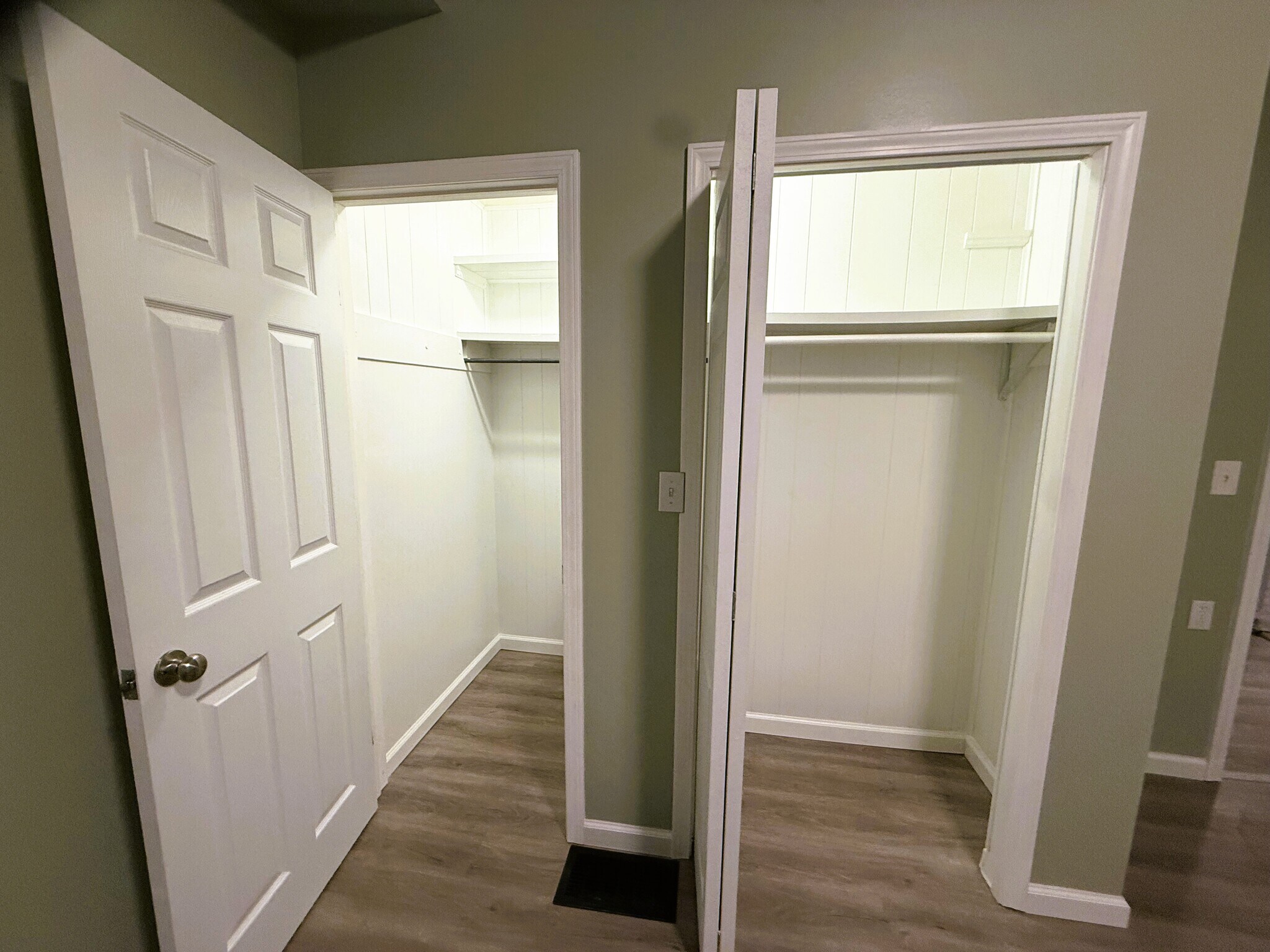 Building Photo - 412 Depot St