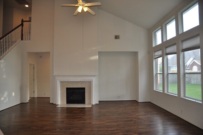 Building Photo - 5510 W Terrace Gable Cir