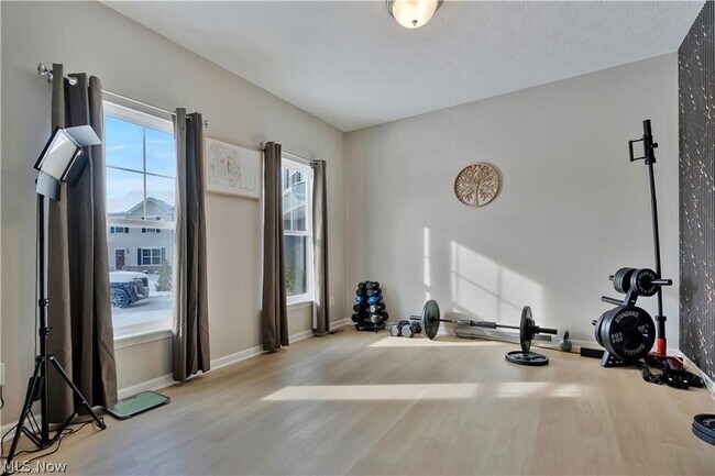 Building Photo - 3367 Ponderosa Trl