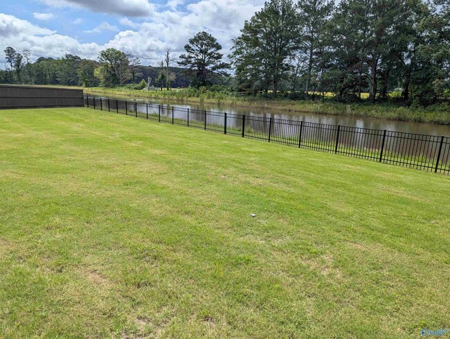 Building Photo - 124 Varina Dr