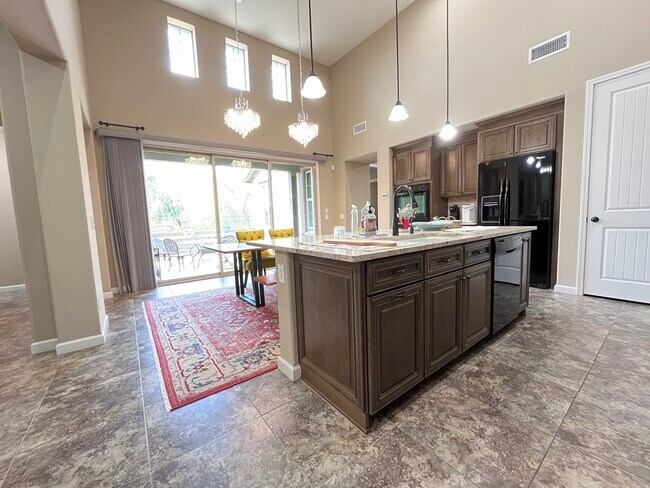 Building Photo - 18510 N 94th St