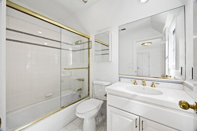 Building Photo - For Rent: Well-Appointed Atherton Home For...