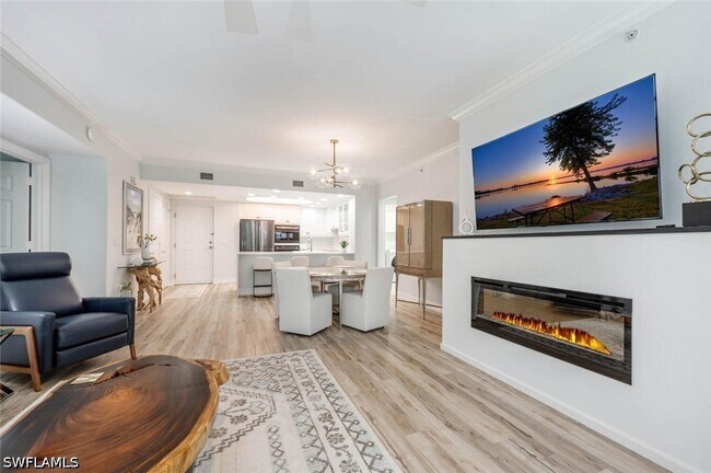Building Photo - 2728 Tiburon Blvd E