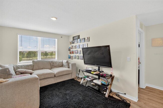 Building Photo - 2841 Gumbo Limbo Dr