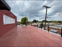 Building Photo - 111 S Main St