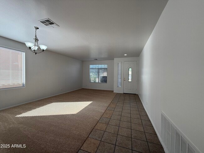 Building Photo - 6813 S 55th Ln