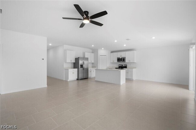 Building Photo - 4087 Lattuca Ln