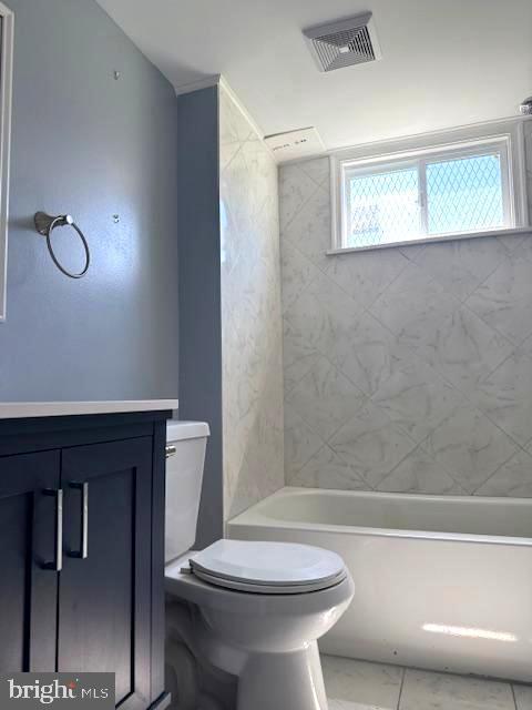 Building Photo - 3958 Oakford Ave