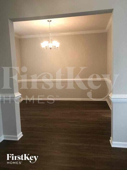 Building Photo - 4204 Laurel Ridge Cir