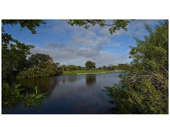Nice views throughout community - 3014 SW Westlake Cir