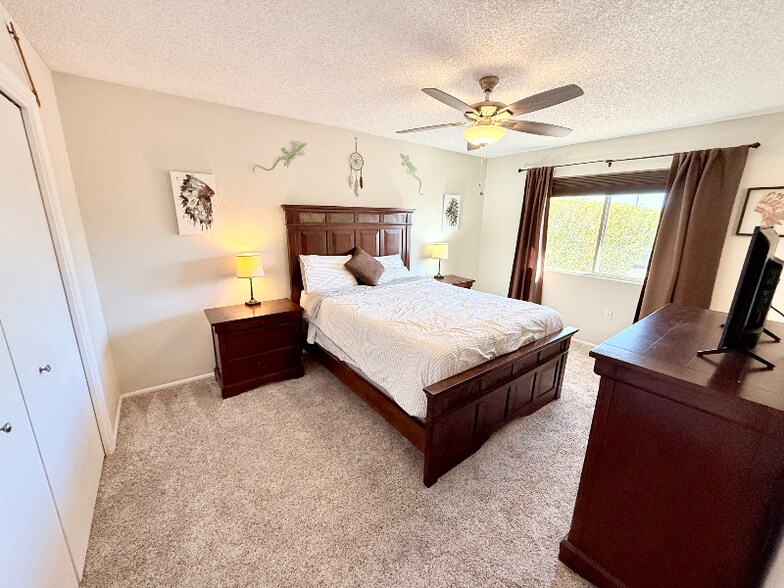 Building Photo - 20439 N Skylark Dr