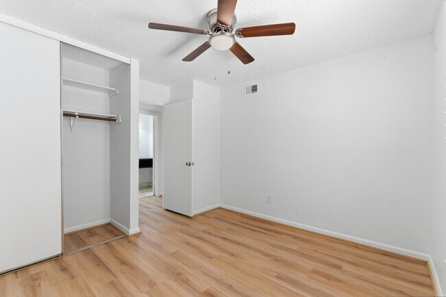 Building Photo - 11631 Inga Ln