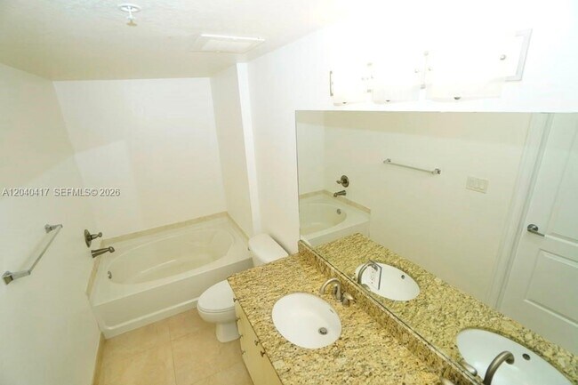 Building Photo - 1830 Radius Dr