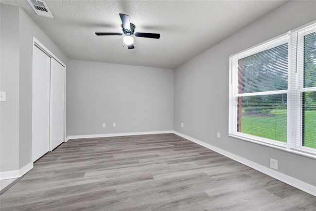 Building Photo - 7865 Sugar View Ct