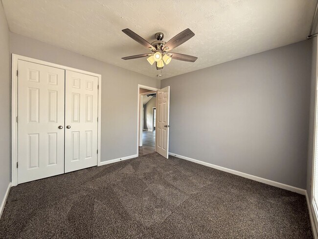 Building Photo - 2018 Tranquil Ln