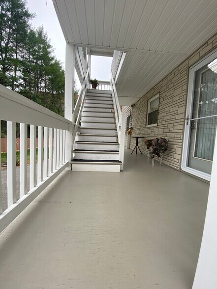 Primary Photo - 210 Mount Vernon Ave