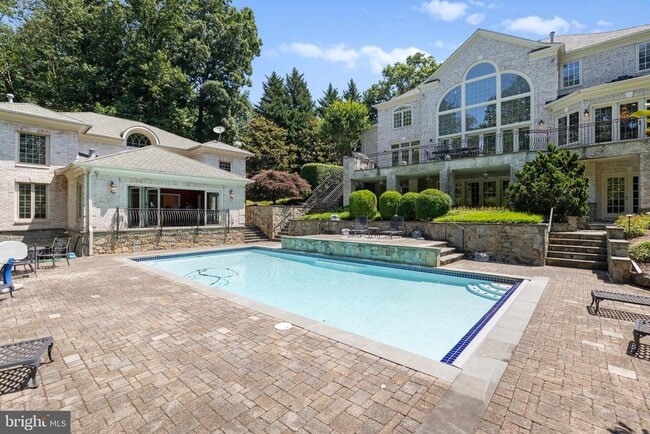 Building Photo - 2608 Geneva Hill Ct