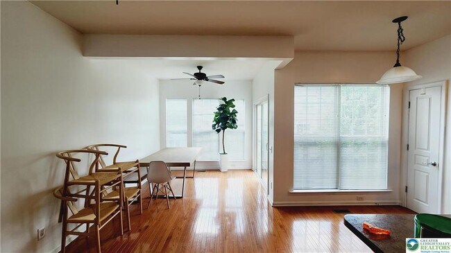 Building Photo - 8507 Putnam Ct